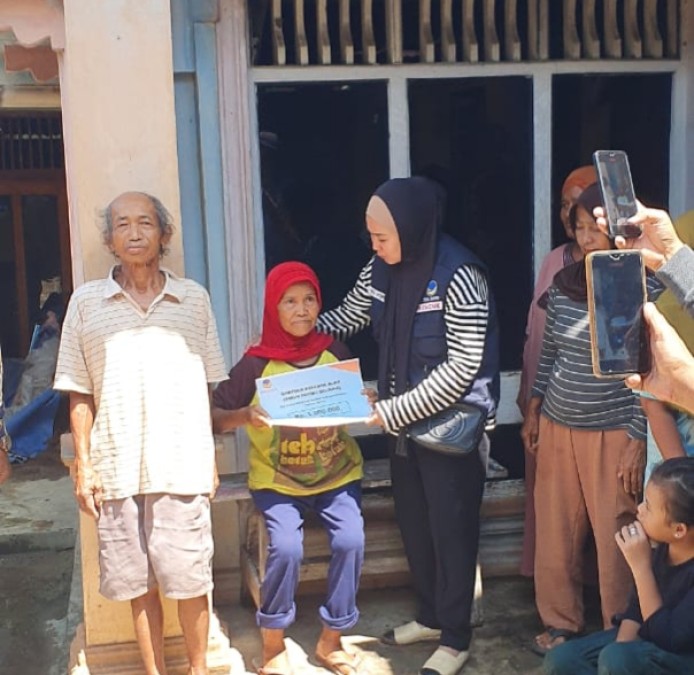 20 Rumah di Linggau Dihantam Puting Beliung, Nasdem Kembali Turun Berikan Bantuan