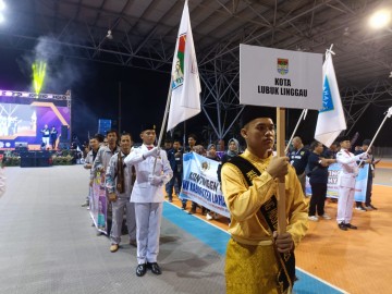 PWI Kota Lubuklinggau Penuh Semangat Ikuti Pembukaan Porwada Sumsel Di Muba