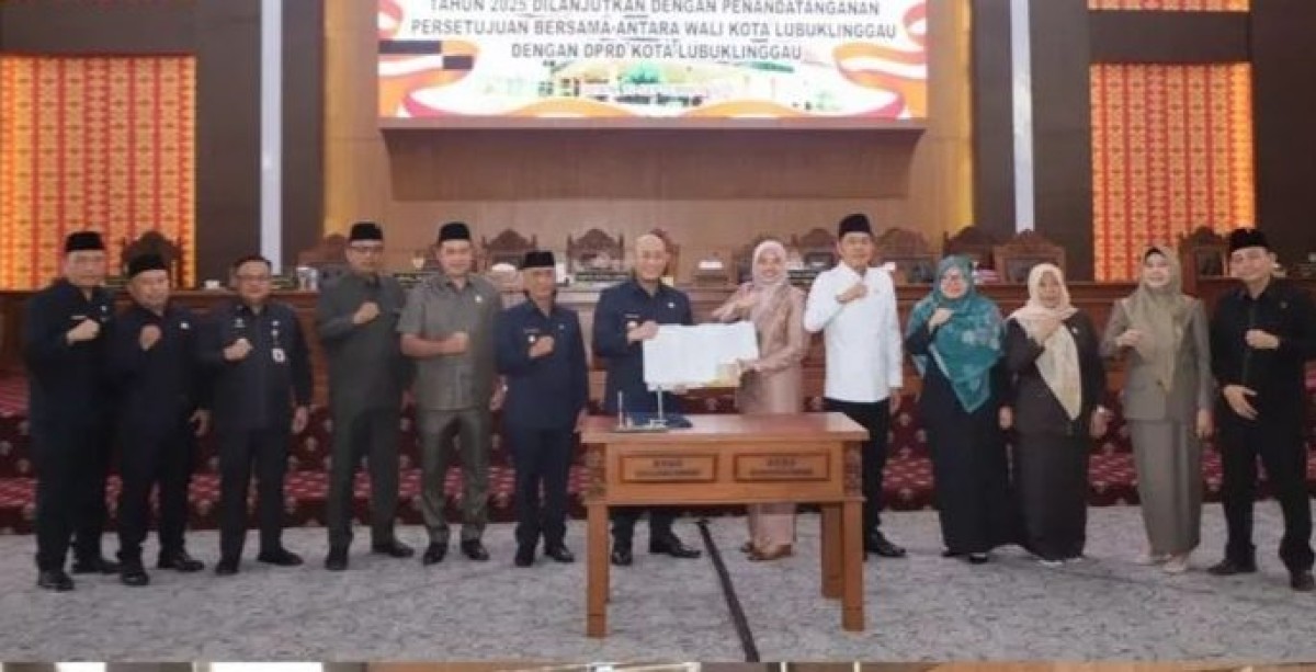 DPRD Setujui Raperda APBD Perubahan Menjadi APBD Perubahan