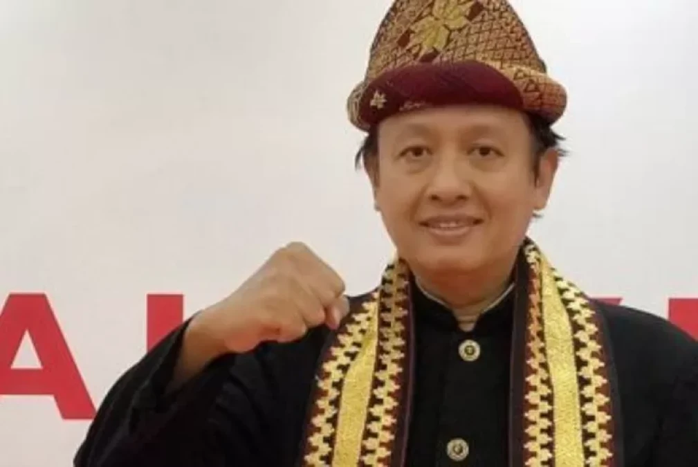 AWAS!!! KUHP DAN KUHAP BARU MULAI BERLAKU HARI INI Oleh : Henri Subiakto